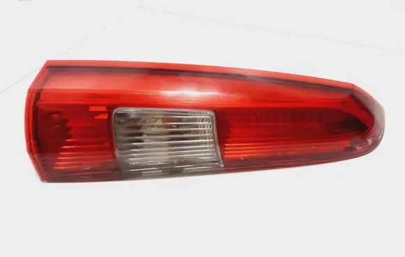 Volvo V70 Rear/tail lights 9154493