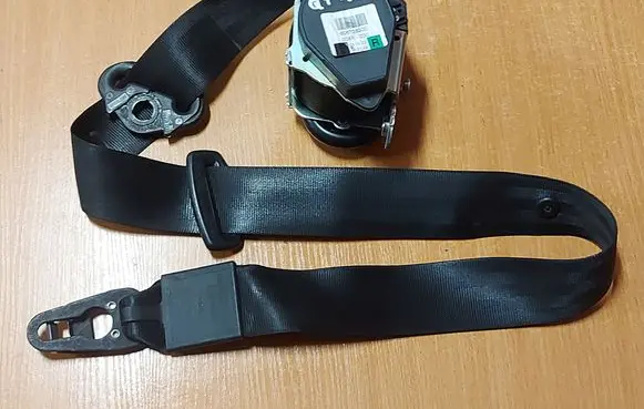Audi Q7 4L Front seatbelt 4L1857706
