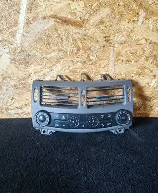 Mercedes-Benz E W211 Climate control unit 2118300385