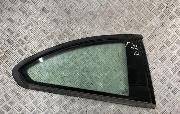 BMW 2 F22 F23 Rear side window