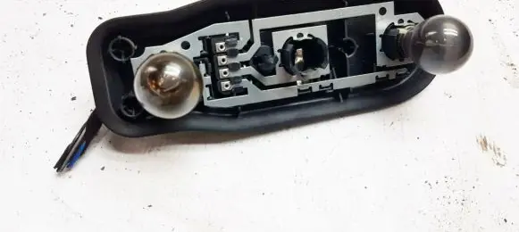 BMW 5 E39 Tail light bulb cover holder 393440