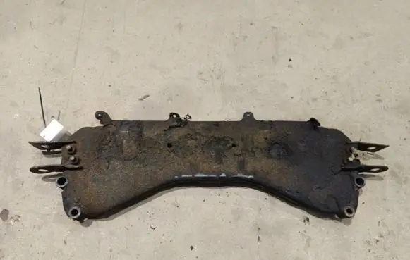 Nissan Primera Front subframe 