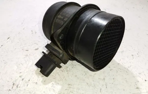 Skoda Yeti (5L) Mass air flow meter 0281002735 03G906461C