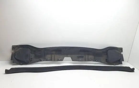 Mercedes-Benz B W246 W242 Wiper trim A2468300213