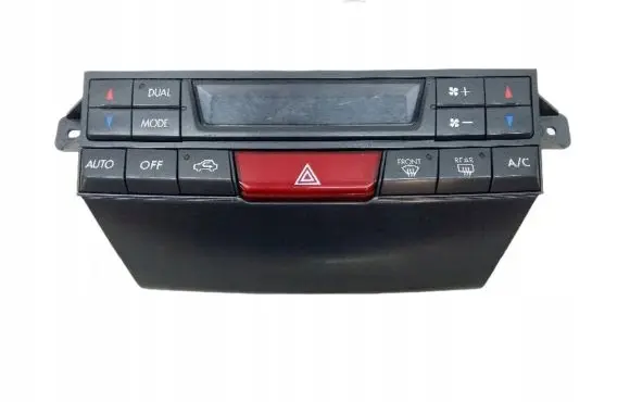 Subaru Outback Climate control unit