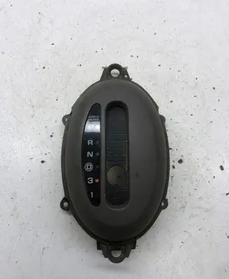 Chrysler PT Cruiser Gear shifter surround trim plastic 4671417