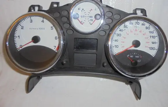 Peugeot 207 Speedometer (instrument cluster) 9662904280
