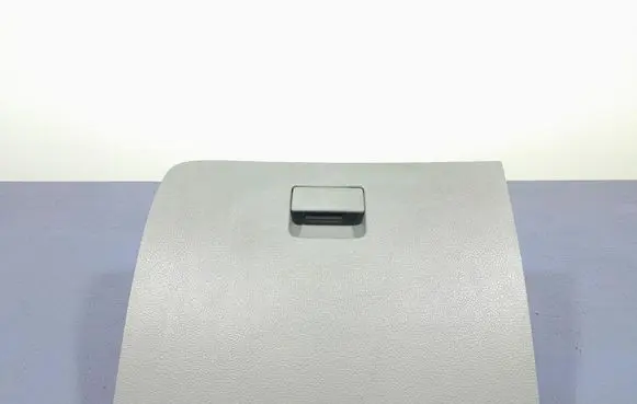Suzuki SX4 Glove box 7341279J1