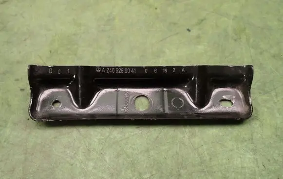 Infiniti Q30 Battery box tray A24662180041