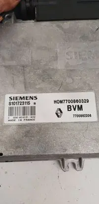 Renault Scenic II - Grand scenic II Engine control unit/module 7700860329 S101723115 7700862206