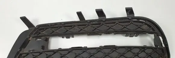 Mercedes-Benz E W212 Front bumper lower grill A2128851523