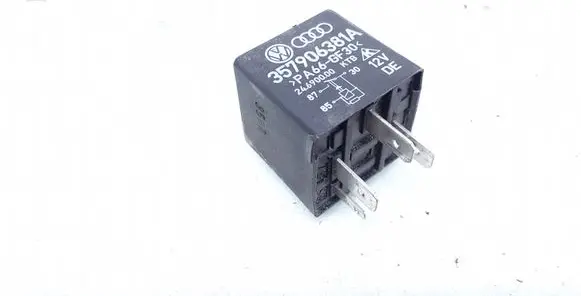 Volkswagen Polo III 6N 6N2 6NF Other relay 357906381A