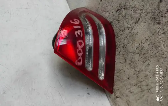 Mercedes-Benz C W203 Rear/tail lights