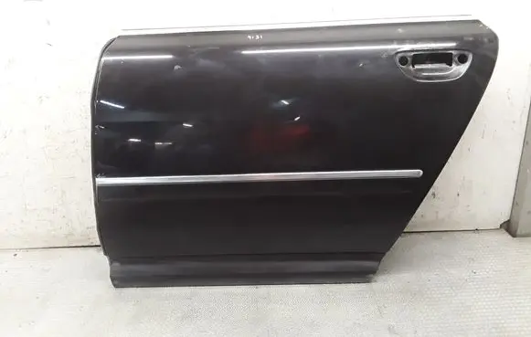Audi A8 S8 D3 4E Rear door