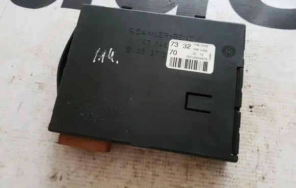 Mercedes-Benz ML W163 Comfort/convenience module A1635457332 1635457332