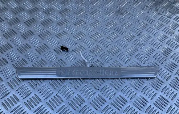Mercedes-Benz GLB x247 Front sill (body part) A1776809705