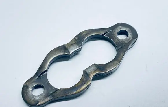 Volkswagen Jetta V Fuel Injector clamp holder 059130216C