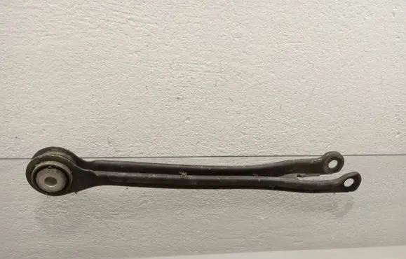 Mercedes-Benz C W205 Rear control arm A2043521205
