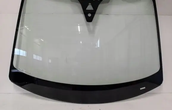 Peugeot 3008 II Front windscreen/windshield window 