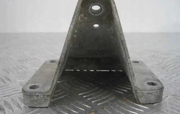 Jaguar XF Engine mount bracket 8W836061AA
