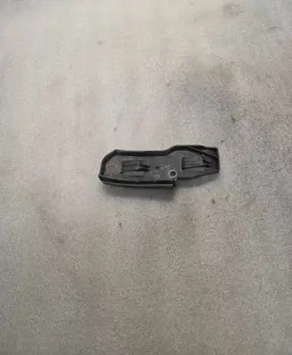 Volkswagen PASSAT B5.5 Front bumper mounting bracket 3B0807183E