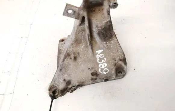 Audi A6 S6 C6 4F Engine mounting bracket 4f0199308ad