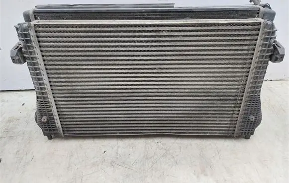 Volkswagen PASSAT B6 Radiator set 