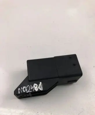 Peugeot 208 Other relay 9803299780