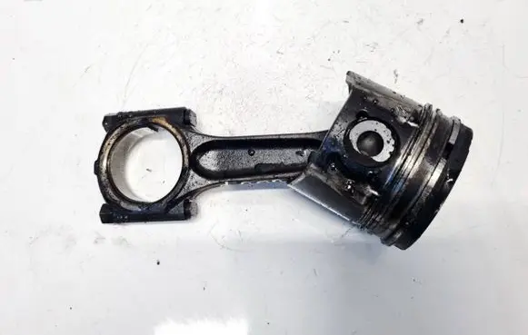 Volvo V50 Piston with connecting rod 085190