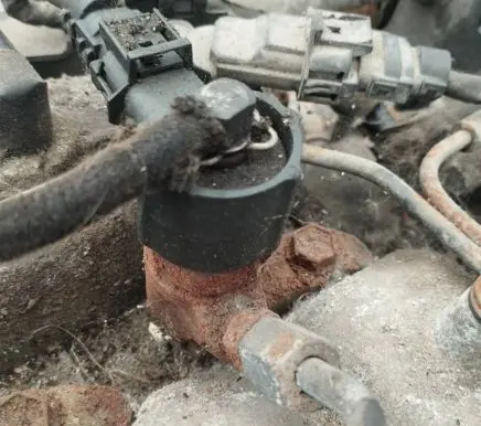 KIA Ceed Fuel injector 0445110256