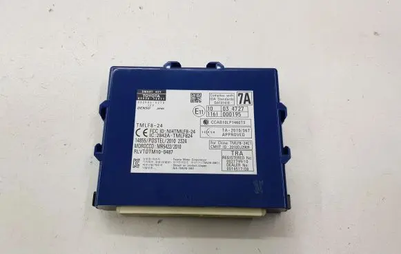 Lexus CT 200H Keyless (KESSY) go control unit/module 8999076011 2325006270
