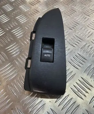 Toyota Prius (XW30) Electric window control switch 7427147060