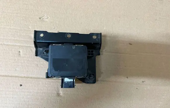 Distronic sensor radar