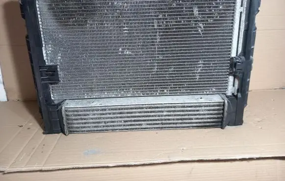 BMW 1 E81 E87 Radiator set 9206296