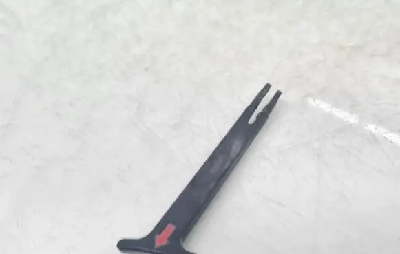 Volkswagen Bora Engine bonnet (hood) release handle 1J5823593C