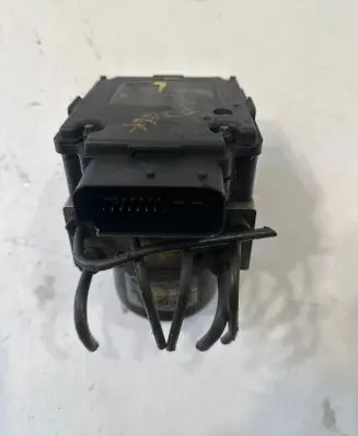 Ford Focus ABS Pump 10094801023 HRF9C01Y81 A426G