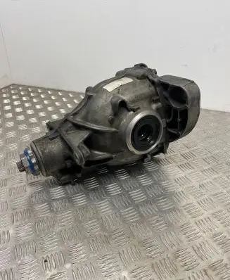 BMW X3 G01 Rear differential 8643137 13992010