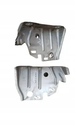 Citroen C4 I Picasso Fender mounting bracket 538331A