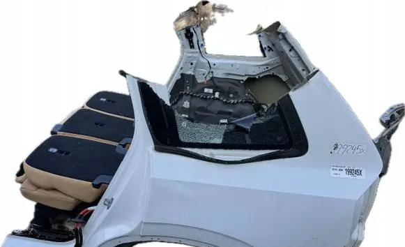 Volvo XC90 Rear quarter panel 