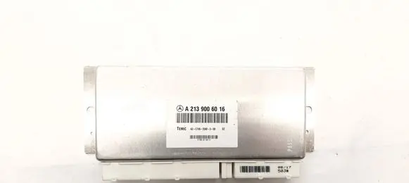 Mercedes-Benz E W213 Air suspension control unit module (rear) A2139006016