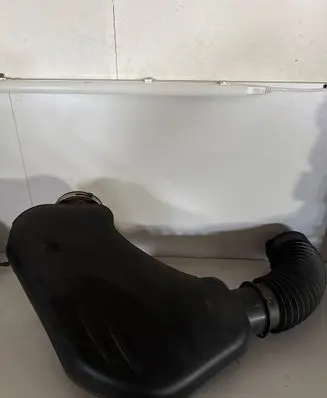 Dodge Challenger Intake resonator 04861926AG 96308901