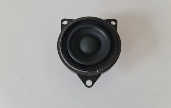 Volvo XC90 Front door speaker 32212428