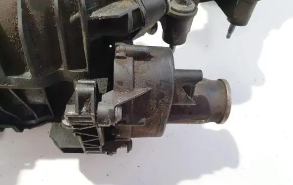BMW 1 F20 F21 Intake manifold valve actuator/motor 8506410 10213510