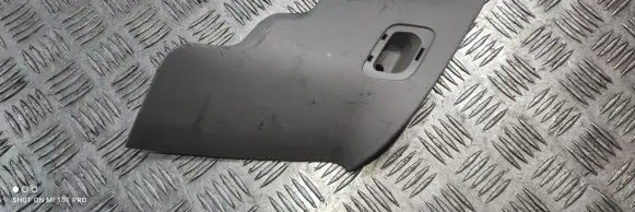(B) pillar trim (top)