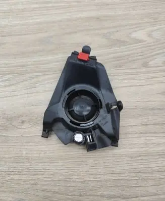 Volvo V70 Front door speaker 8633992