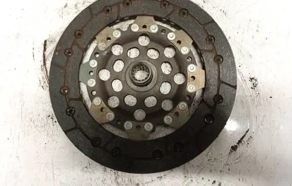 Suzuki Ignis Clutch pressure plate 322035210