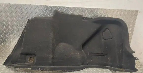 Toyota Avensis T270 Trunk/boot lower side trim panel 6471005020