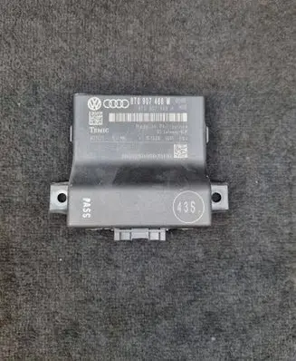 Audi A5 8T 8F Gateway control module 8T0907468M 8T0907468H