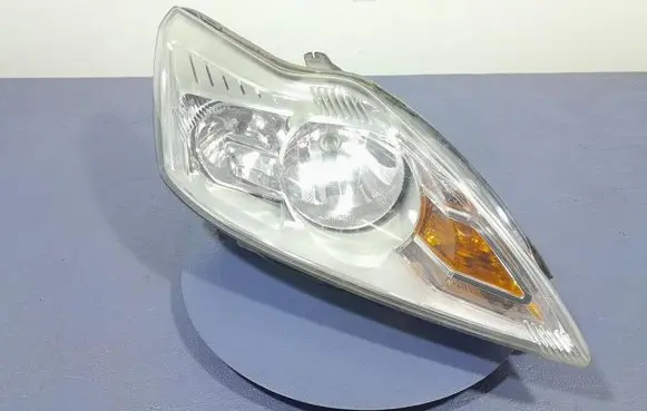 Ford Focus C-MAX Headlight/headlamp 