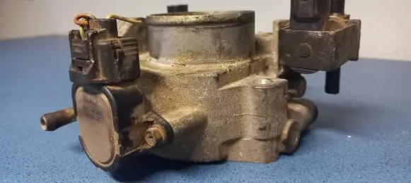 Mazda 3 I Throttle valve 1362002731